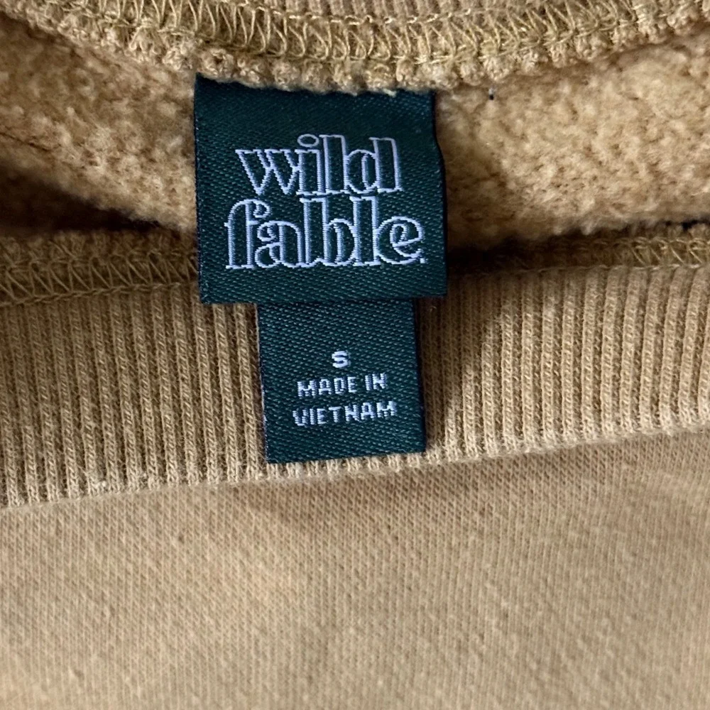 Wild Fable Cropped Crewneck Sweatshirt Camel Tan Boxy Fleece Pullover Size‎ S - Picture 5 of 6